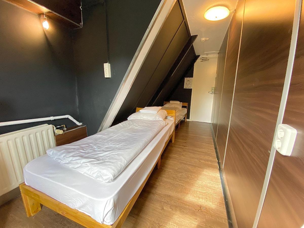 Hostel Utopia อัมสเตอร์ดัม ภายนอก รูปภาพ