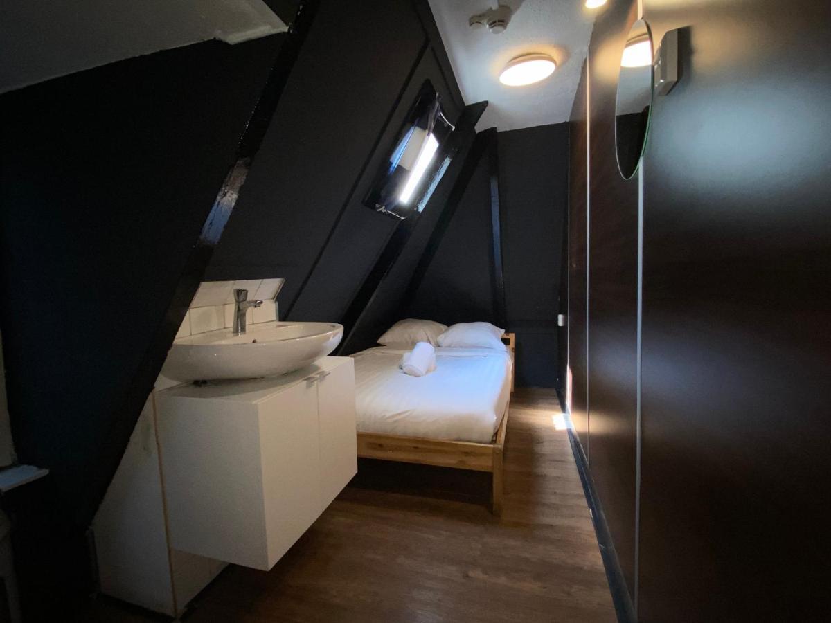 Hostel Utopia อัมสเตอร์ดัม ภายนอก รูปภาพ
